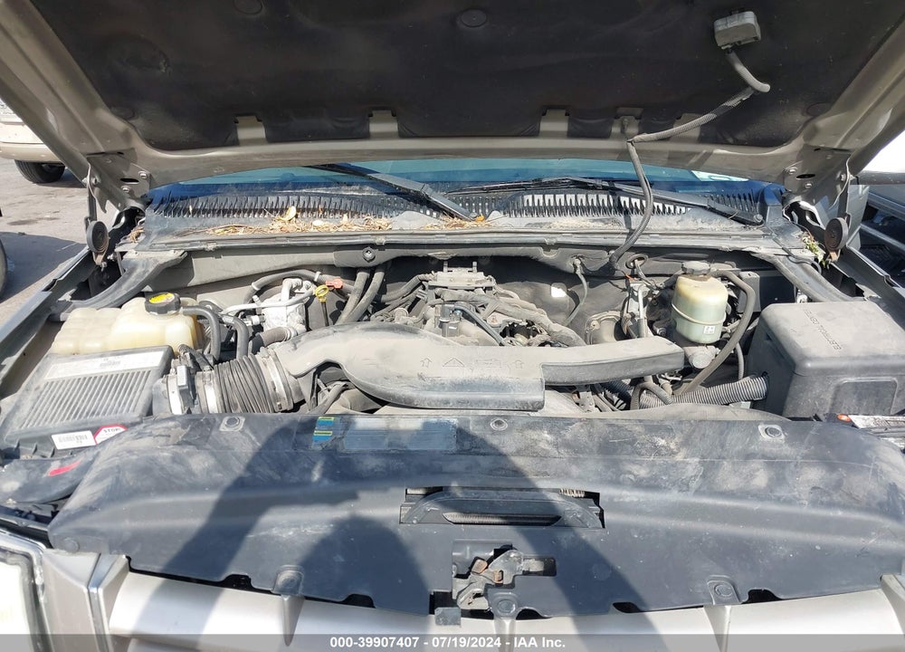 2002 CADILLAC ESCALADE EXT STANDARD VIN: 3GYEK63N32G255275