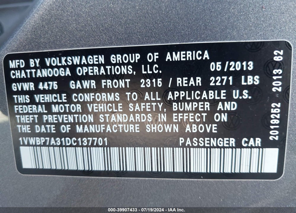 2013 VOLKSWAGEN PASSAT 2.5L SE VIN: 1VWBP7A31DC137701