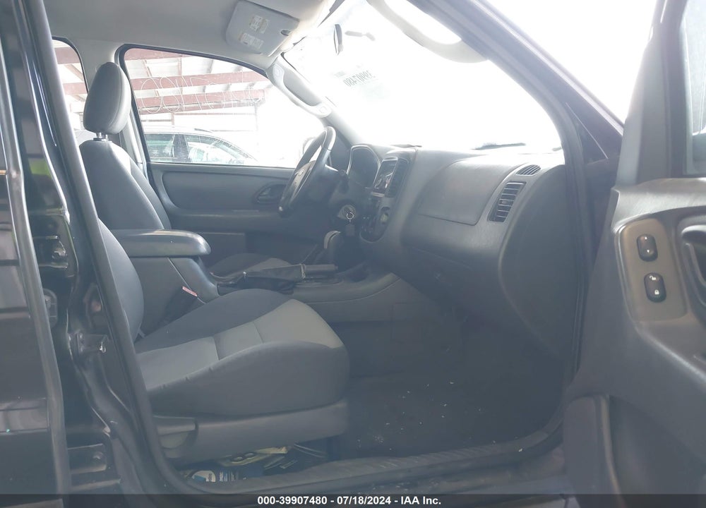 2007 FORD ESCAPE XLS/XLS MANUAL VIN: 1FMYU02ZX7KA77228