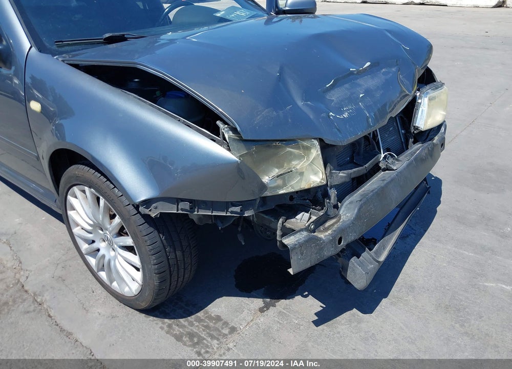 2003 VOLKSWAGEN JETTA GLI VIN: 3VWVH69MX3M125724
