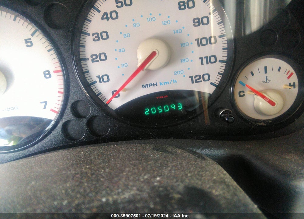 2003 JEEP LIBERTY SPORT VIN: 1J4GK48K23W662602