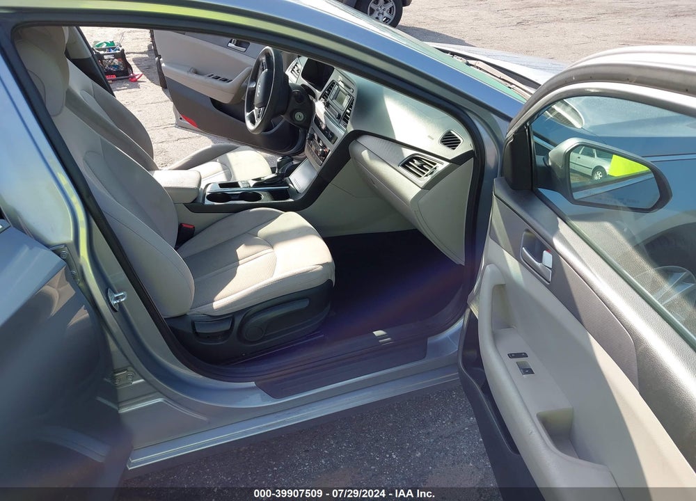 2017 HYUNDAI SONATA VIN: 5NPE24AF7HH535934