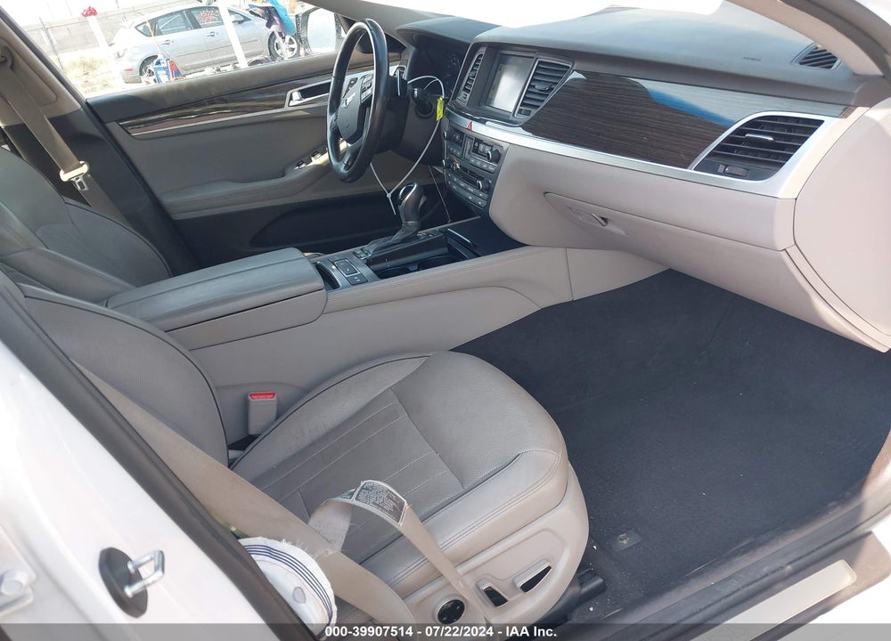 2016 HYUNDAI GENESIS 3.8 VIN: KMHGN4JE9GU108634