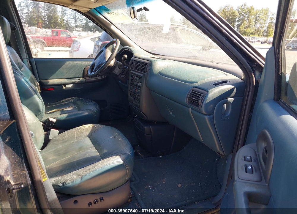 1998 OLDSMOBILE SILHOUETTE GLS VIN: 1GHDX03E1WD104724
