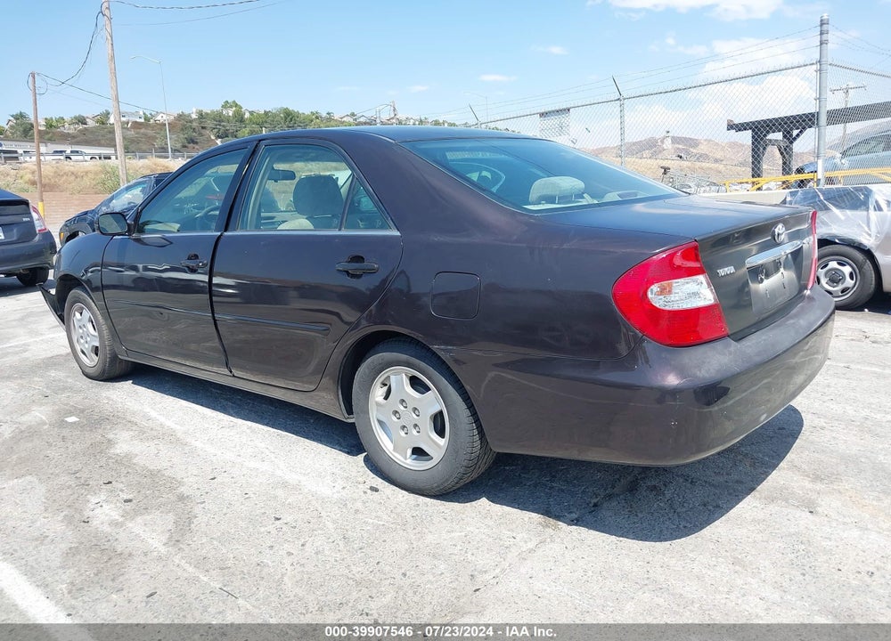 2002 TOYOTA CAMRY LE VIN: JTDBE32K020026479