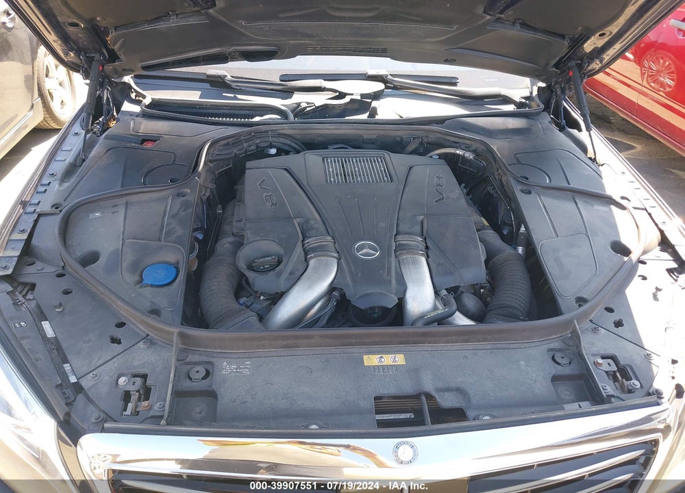 2016 MERCEDES-BENZ S 550 4MATIC VIN: WDDUG8FB9GA233261