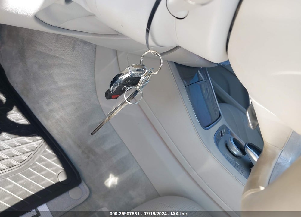 2016 MERCEDES-BENZ S 550 4MATIC VIN: WDDUG8FB9GA233261