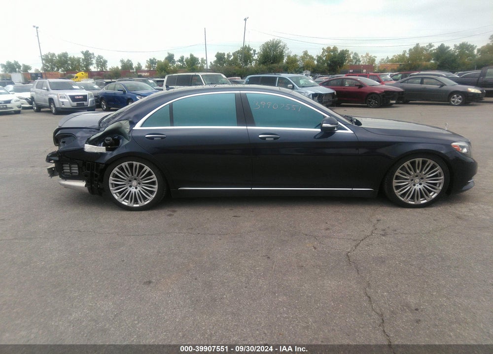 2016 MERCEDES-BENZ S 550 4MATIC VIN: WDDUG8FB9GA233261