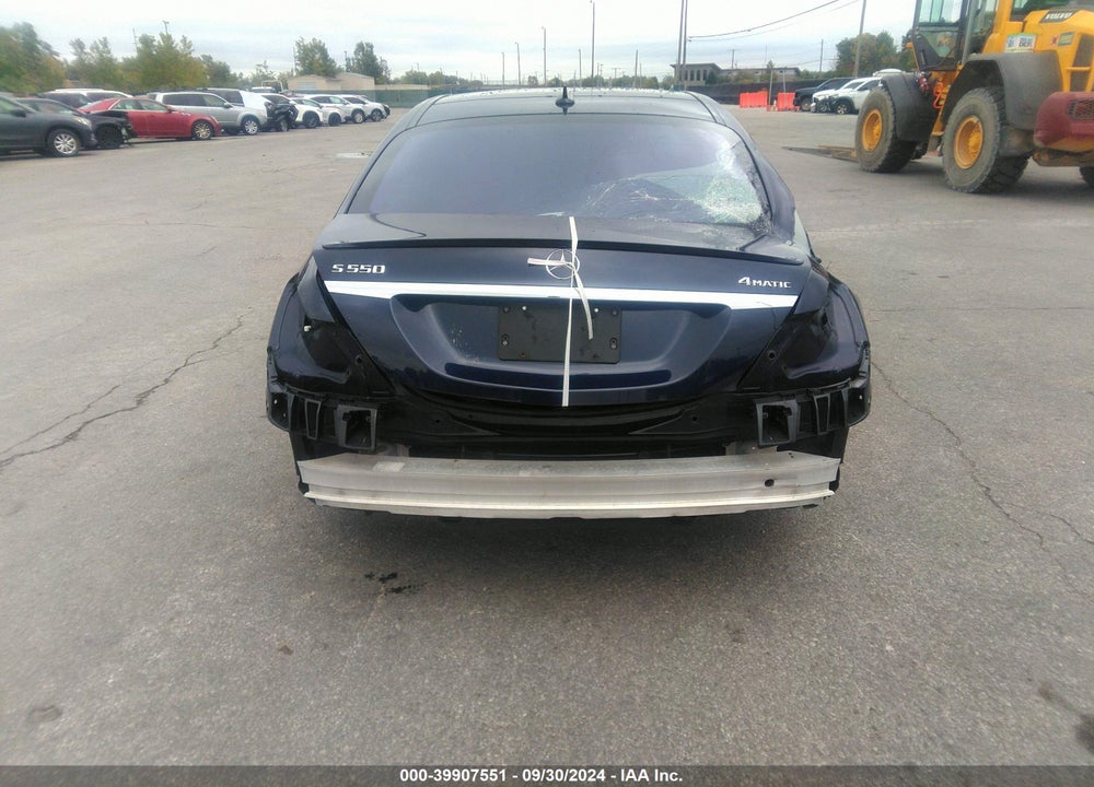 2016 MERCEDES-BENZ S 550 4MATIC VIN: WDDUG8FB9GA233261
