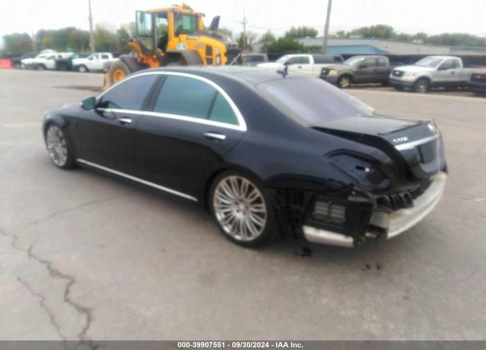2016 MERCEDES-BENZ S 550 4MATIC VIN: WDDUG8FB9GA233261