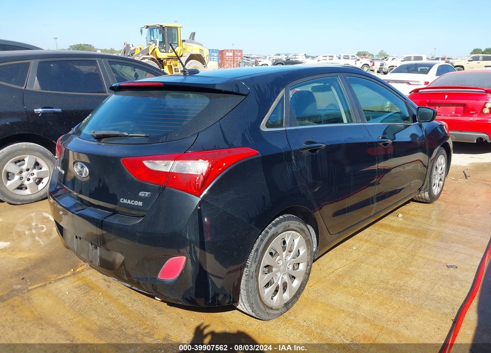 2017 HYUNDAI ELANTRA GT VIN: KMHD35LH8HU377599