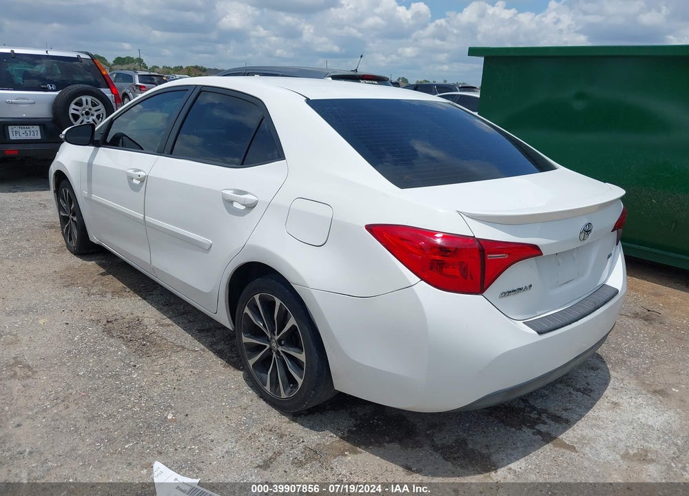 2018 TOYOTA COROLLA SE VIN: 5YFBURHE8JP800487