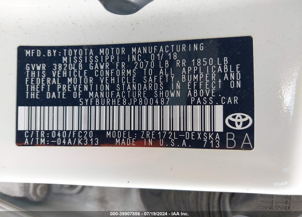 2018 TOYOTA COROLLA SE VIN: 5YFBURHE8JP800487