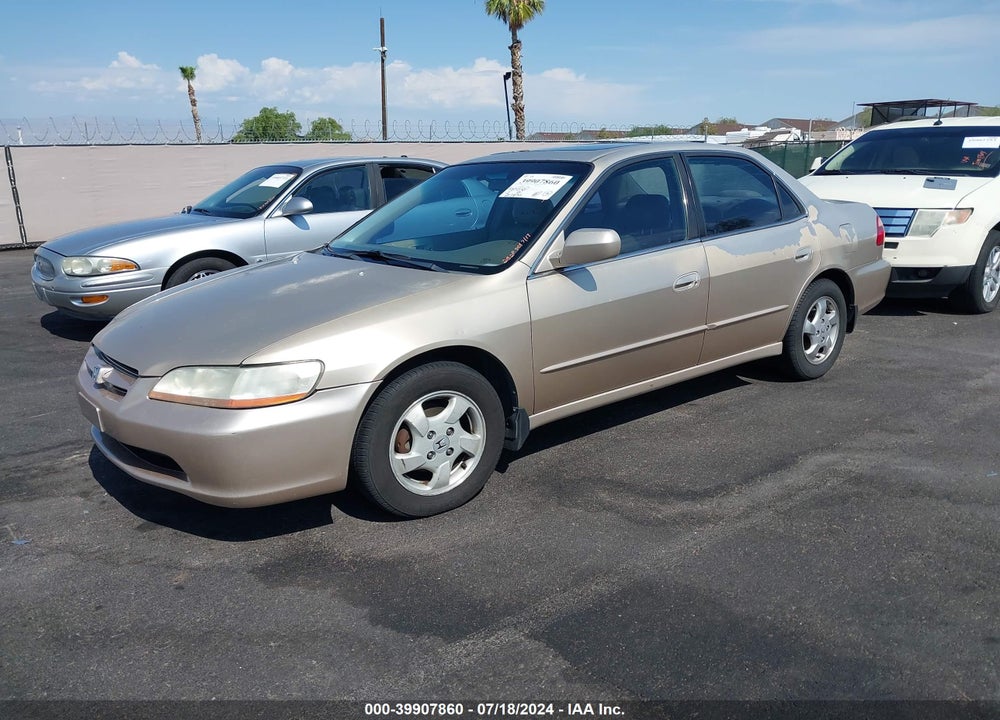 2000 HONDA ACCORD 2.3 EX VIN: 1HGCG5664YA157958