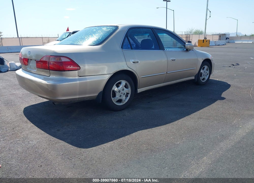 2000 HONDA ACCORD 2.3 EX VIN: 1HGCG5664YA157958