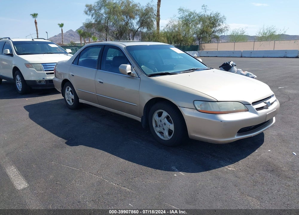 2000 HONDA ACCORD 2.3 EX VIN: 1HGCG5664YA157958