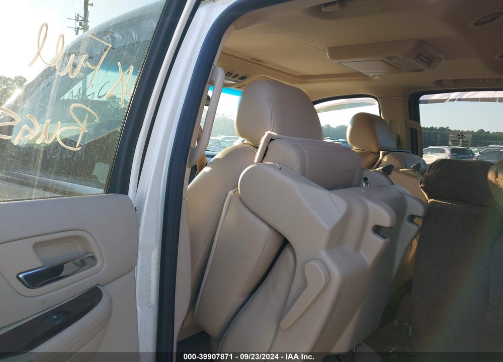 2009 CADILLAC ESCALADE STANDARD VIN: 1GYFK232X9R254749