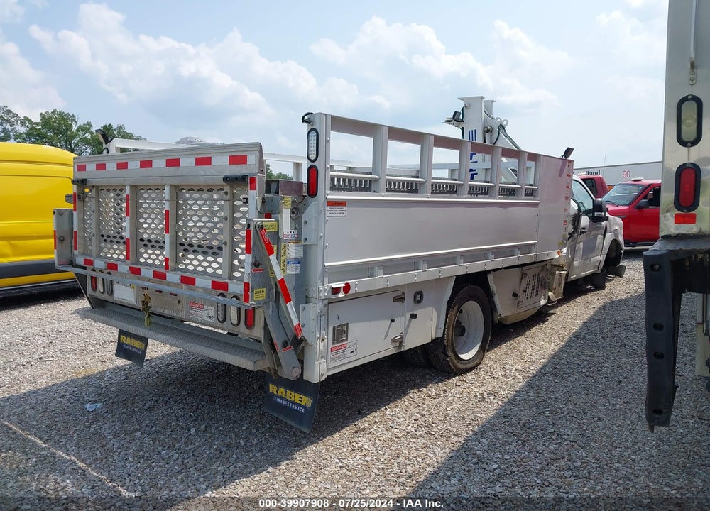 2020 FORD F-550 CHASSIS XL VIN: 1FDUF5GT0LEC53285