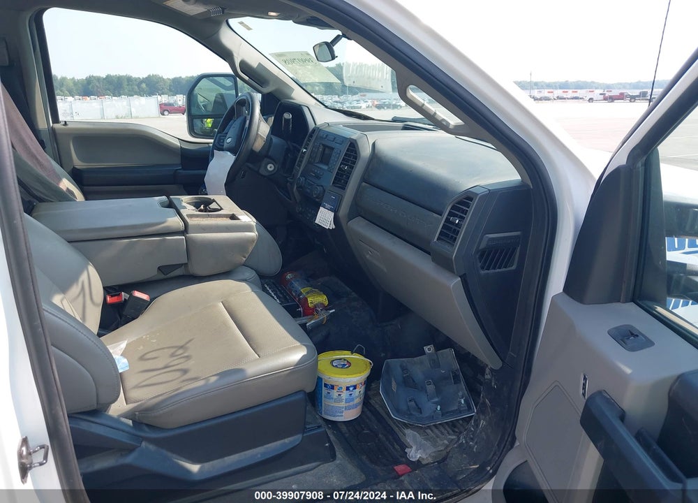 2020 FORD F-550 CHASSIS XL VIN: 1FDUF5GT0LEC53285