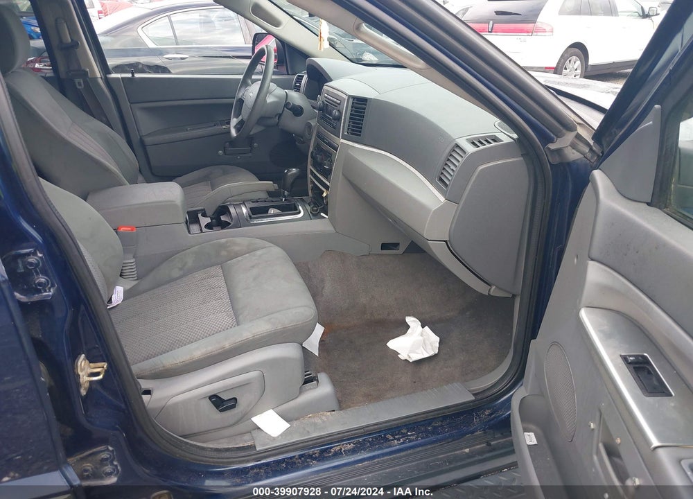 2005 JEEP GRAND CHEROKEE LAREDO VIN: 1J4GR48K35C604479
