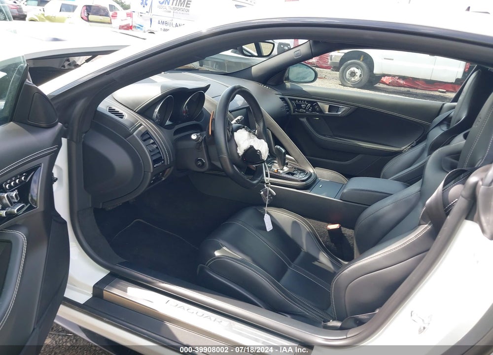2015 JAGUAR F-TYPE R VIN: SAJWA6DA4FMK20788