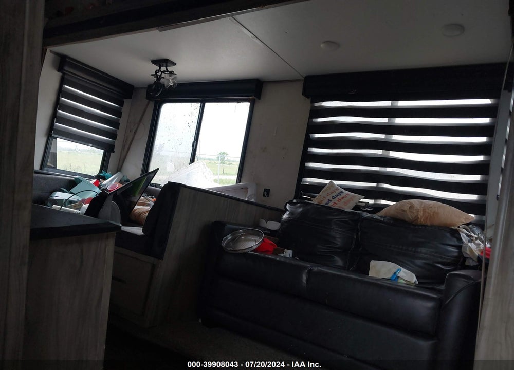 2021 FOREST RIVER OTHER VIN: 5ZT3CKUBXM0707543
