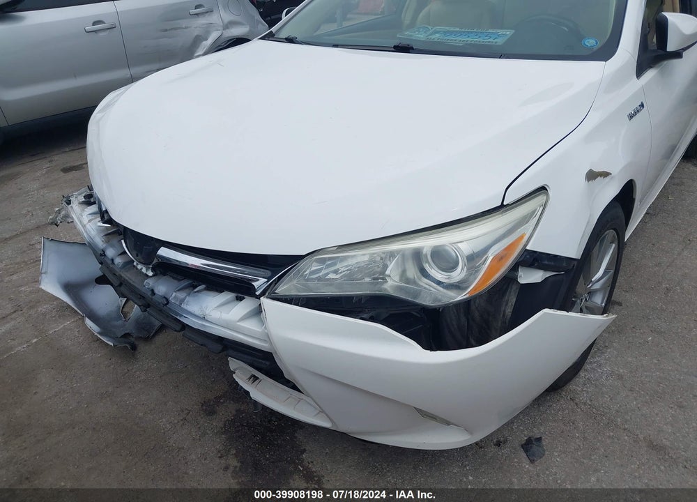 2015 TOYOTA CAMRY HYBRID XLE VIN: 4T1BD1FK7FU173703