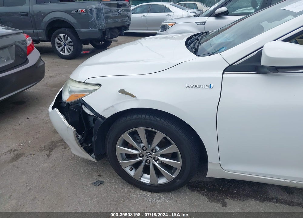 2015 TOYOTA CAMRY HYBRID XLE VIN: 4T1BD1FK7FU173703