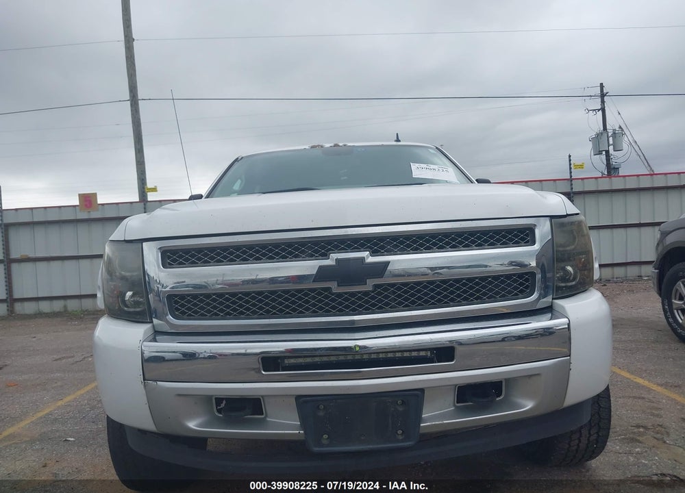 2013 CHEVROLET SILVERADO 1500 LT VIN: 3GCPKSE72DG348510