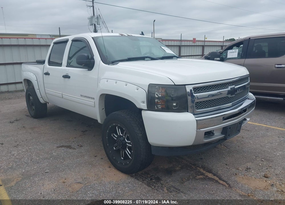 2013 CHEVROLET SILVERADO 1500 LT VIN: 3GCPKSE72DG348510