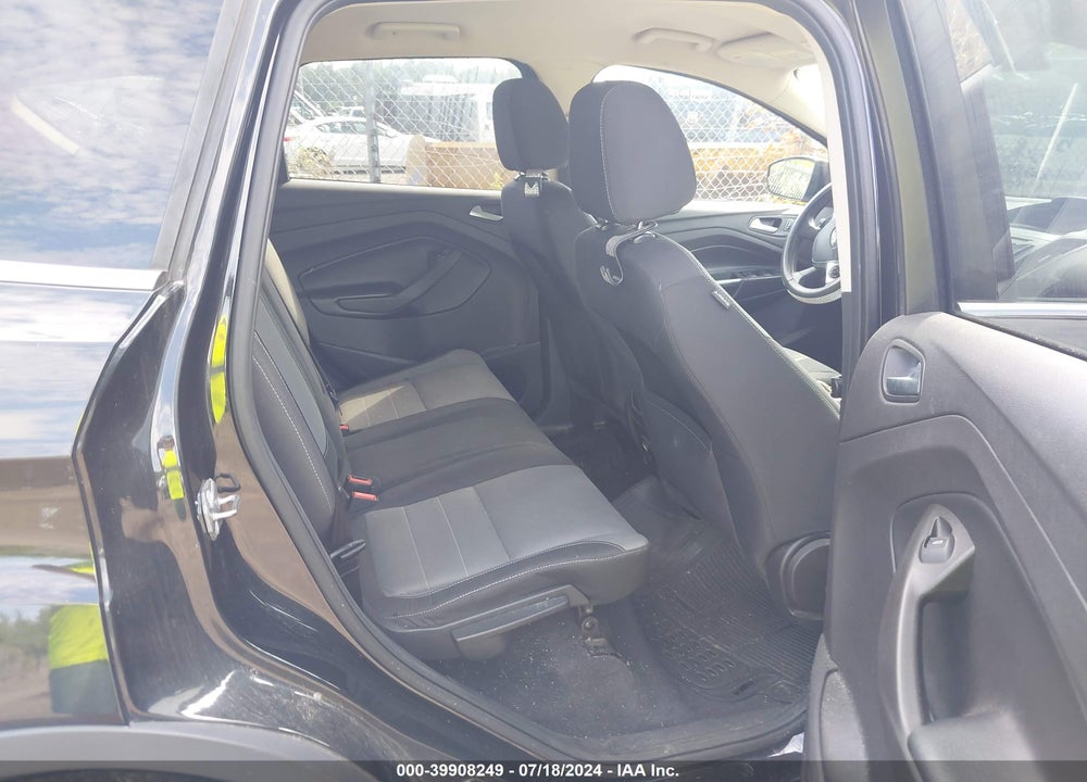 2015 FORD ESCAPE SE VIN: 1FMCU9GX2FUB86176