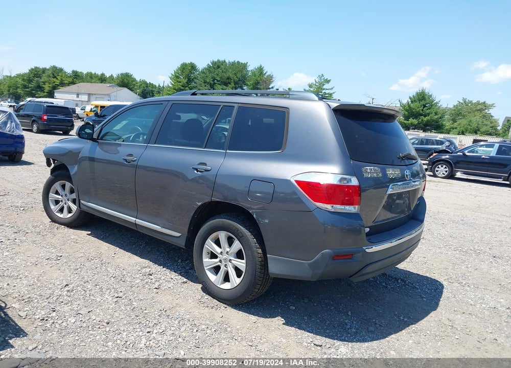 2012 TOYOTA HIGHLANDER SE V6 VIN: 5TDBK3EH5CS172867