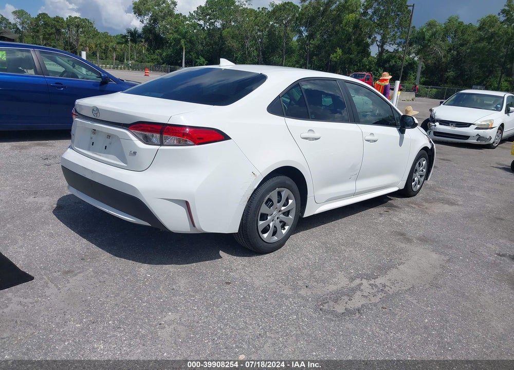 2020 TOYOTA COROLLA LE VIN: 5YFEPRAE0LP068003