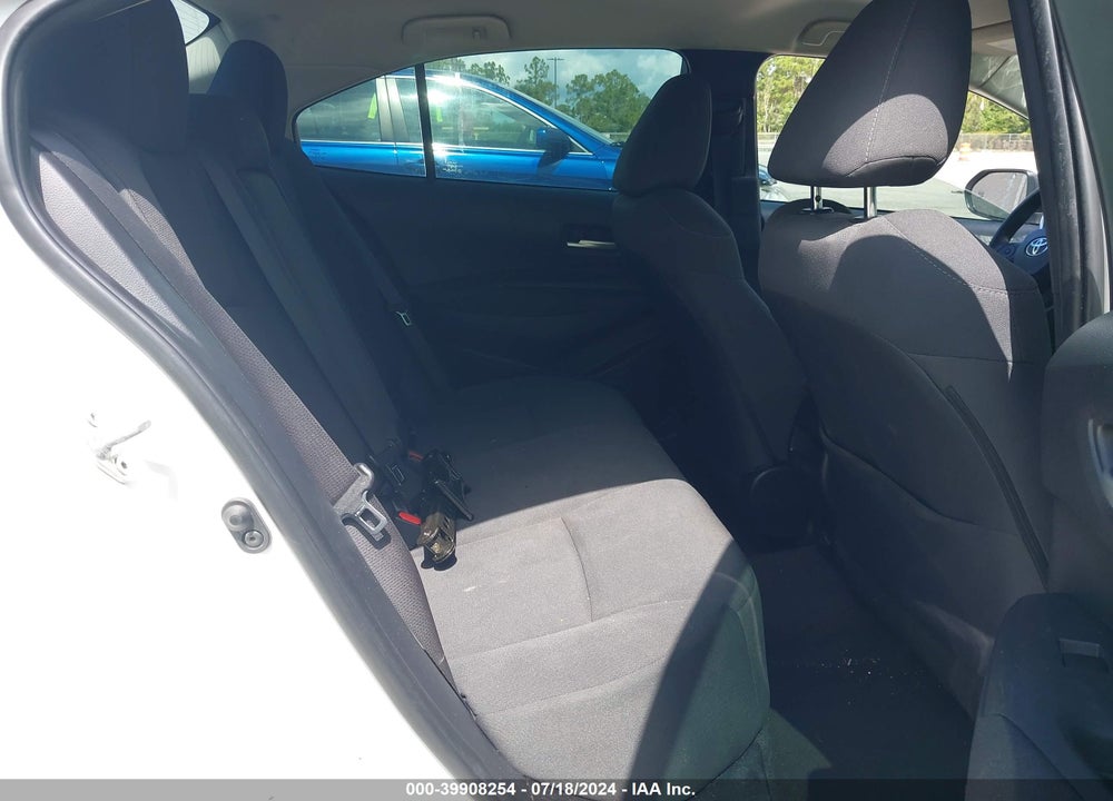 2020 TOYOTA COROLLA LE VIN: 5YFEPRAE0LP068003