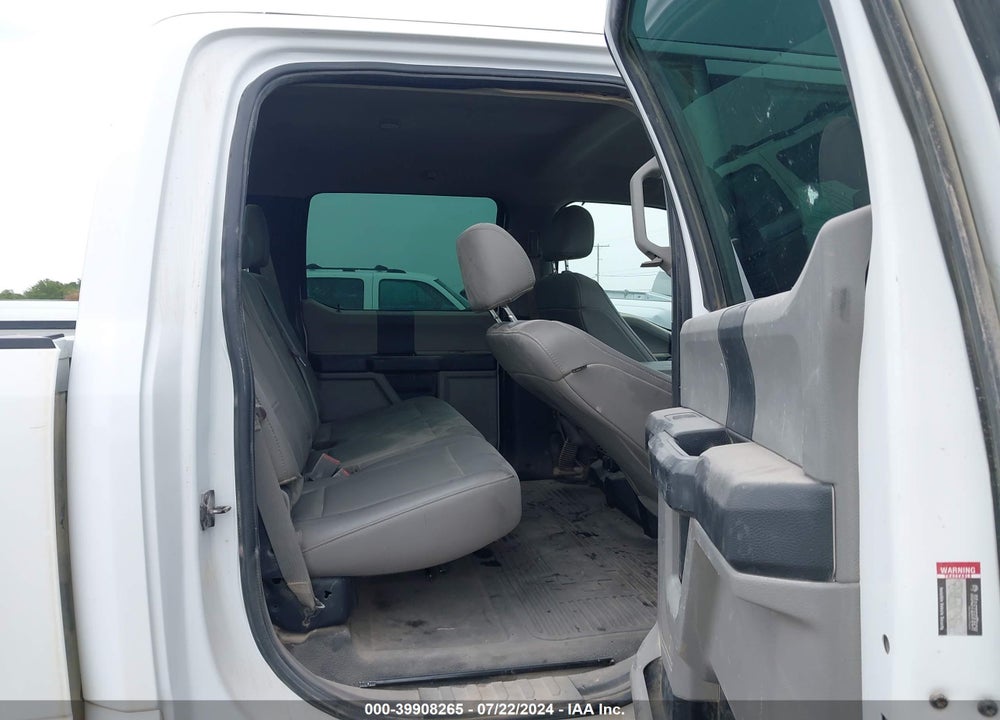 2017 FORD F-250 XL VIN: 1FT7W2B62HEF11136