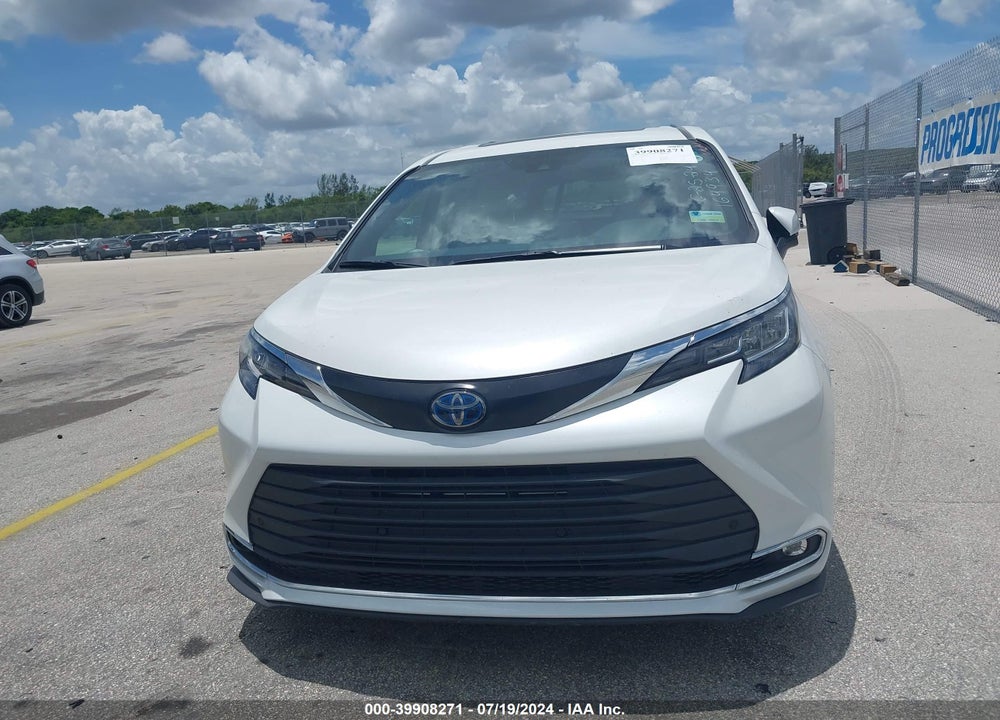 2023 TOYOTA SIENNA XLE VIN: 5TDYRKEC6PS164934
