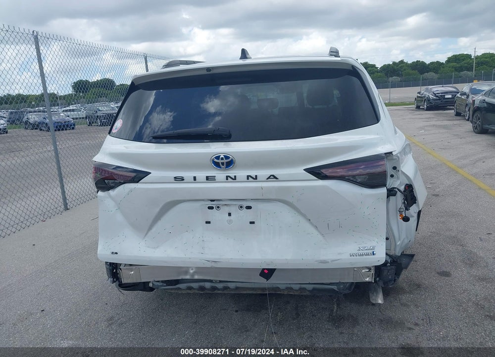 2023 TOYOTA SIENNA XLE VIN: 5TDYRKEC6PS164934