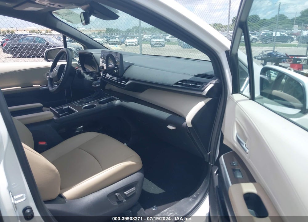 2023 TOYOTA SIENNA XLE VIN: 5TDYRKEC6PS164934