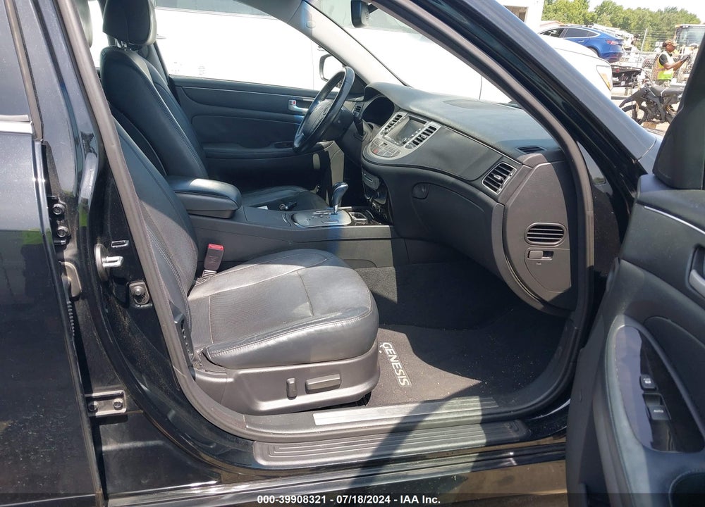 2013 HYUNDAI GENESIS 3.8 VIN: KMHGC4DD9DU251538
