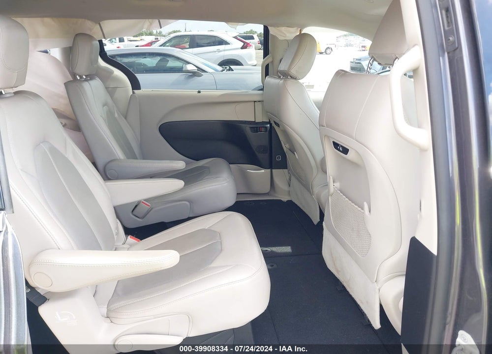 2021 CHRYSLER PACIFICA TOURING L VIN: 2C4RC1BG0MR520435