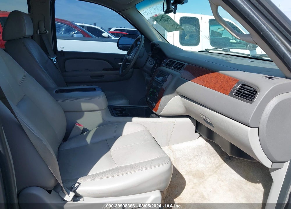 2007 CHEVROLET SUBURBAN 1500 LT VIN: 1GNFK16387J370314