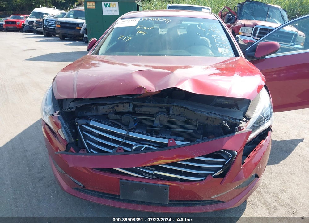 2015 HYUNDAI SONATA SE VIN: 5NPE24AF8FH020230