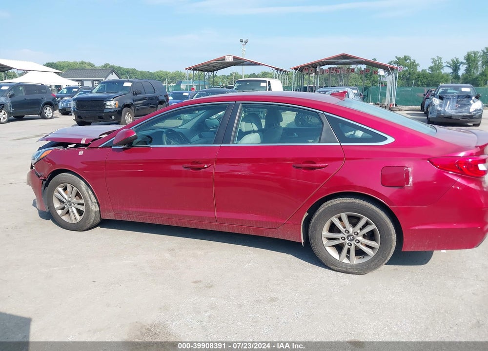 2015 HYUNDAI SONATA SE VIN: 5NPE24AF8FH020230