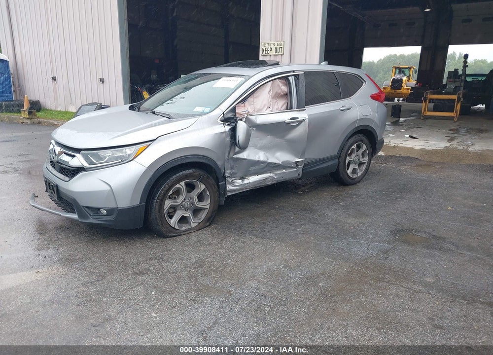 2018 HONDA CR-V EX VIN: 7FARW2H57JE102453