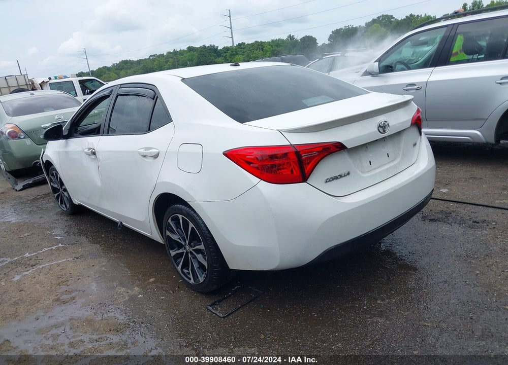 2018 TOYOTA COROLLA SE VIN: 2T1BURHE1JC106319