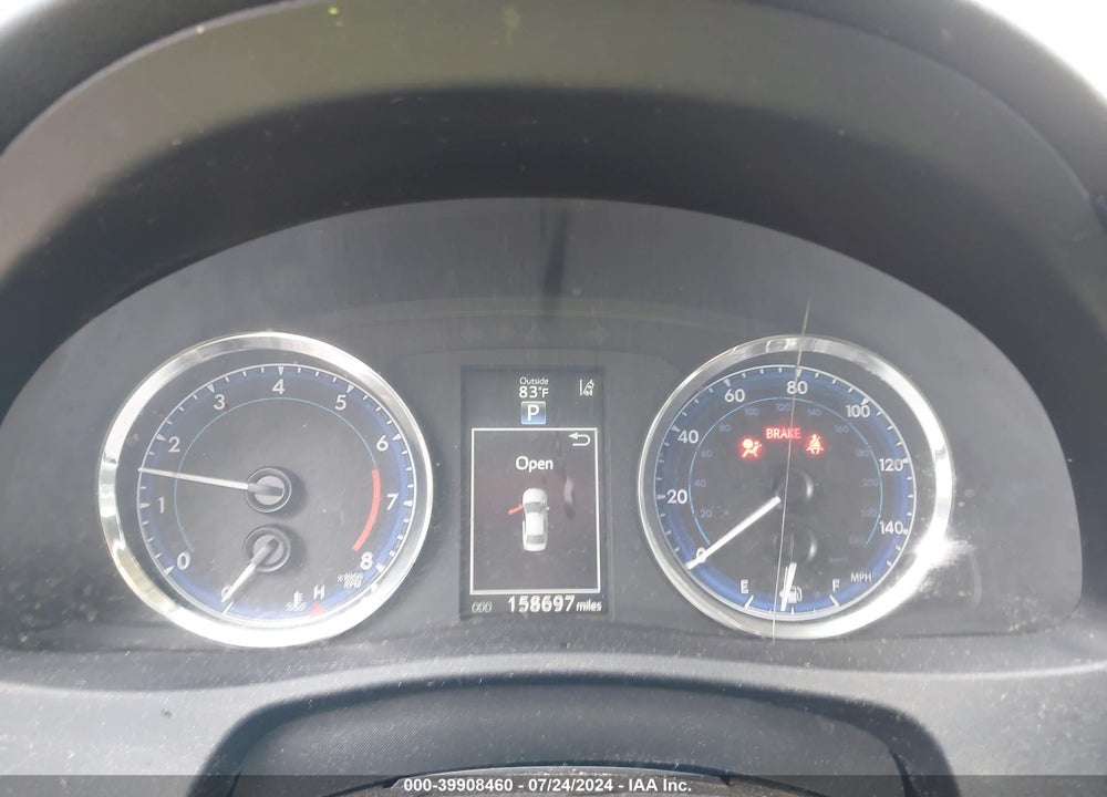 2018 TOYOTA COROLLA SE VIN: 2T1BURHE1JC106319