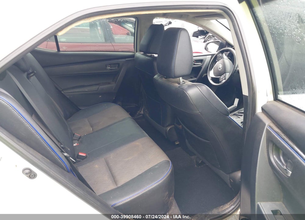 2018 TOYOTA COROLLA SE VIN: 2T1BURHE1JC106319