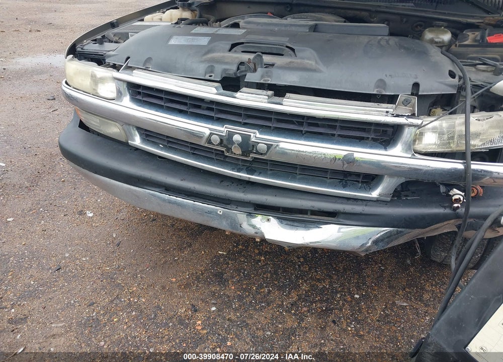 2003 CHEVROLET TAHOE LS VIN: 1GNEC13V03R108569