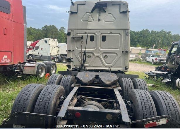 2014 FREIGHTLINER CASCADIA 125 VIN: 1FUJGLD63ELFT3560