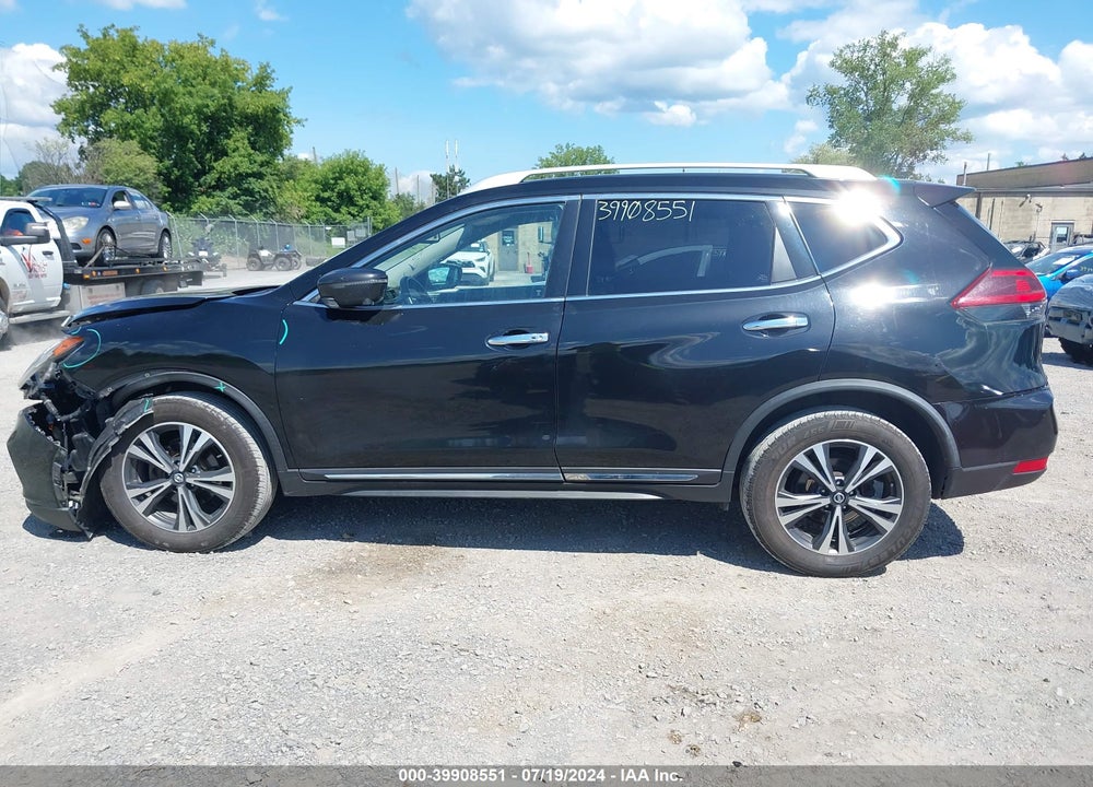 2018 NISSAN ROGUE SL VIN: JN8AT2MV4JW305484